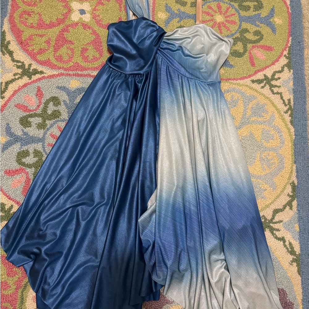 Blue Ombré Dance Coatume